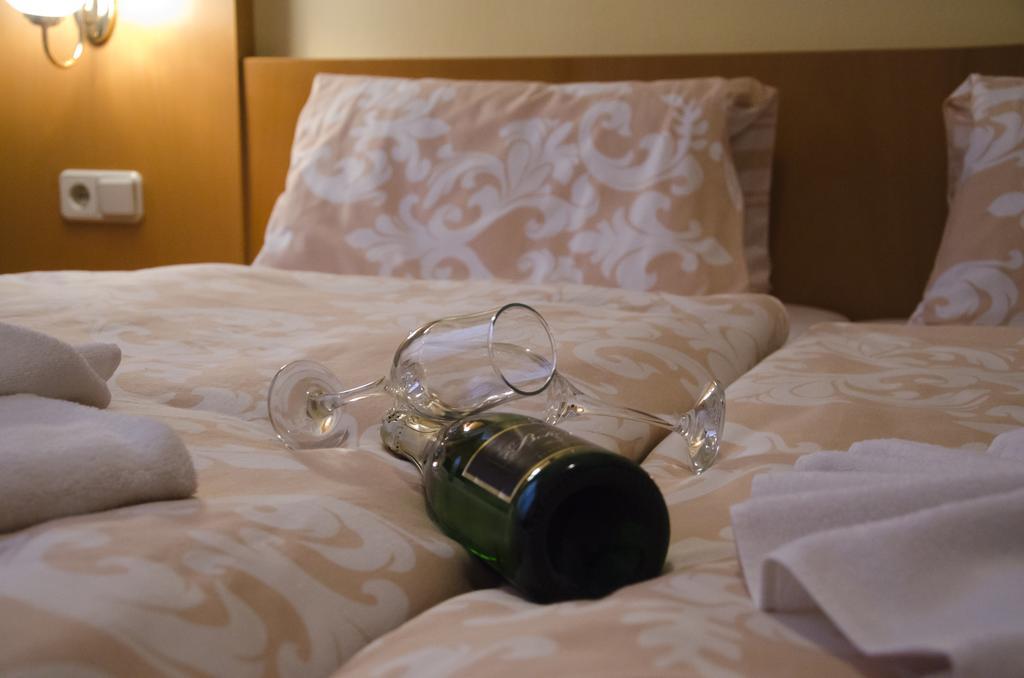 Hotel Zatisi Františkovy Lázně חדר תמונה