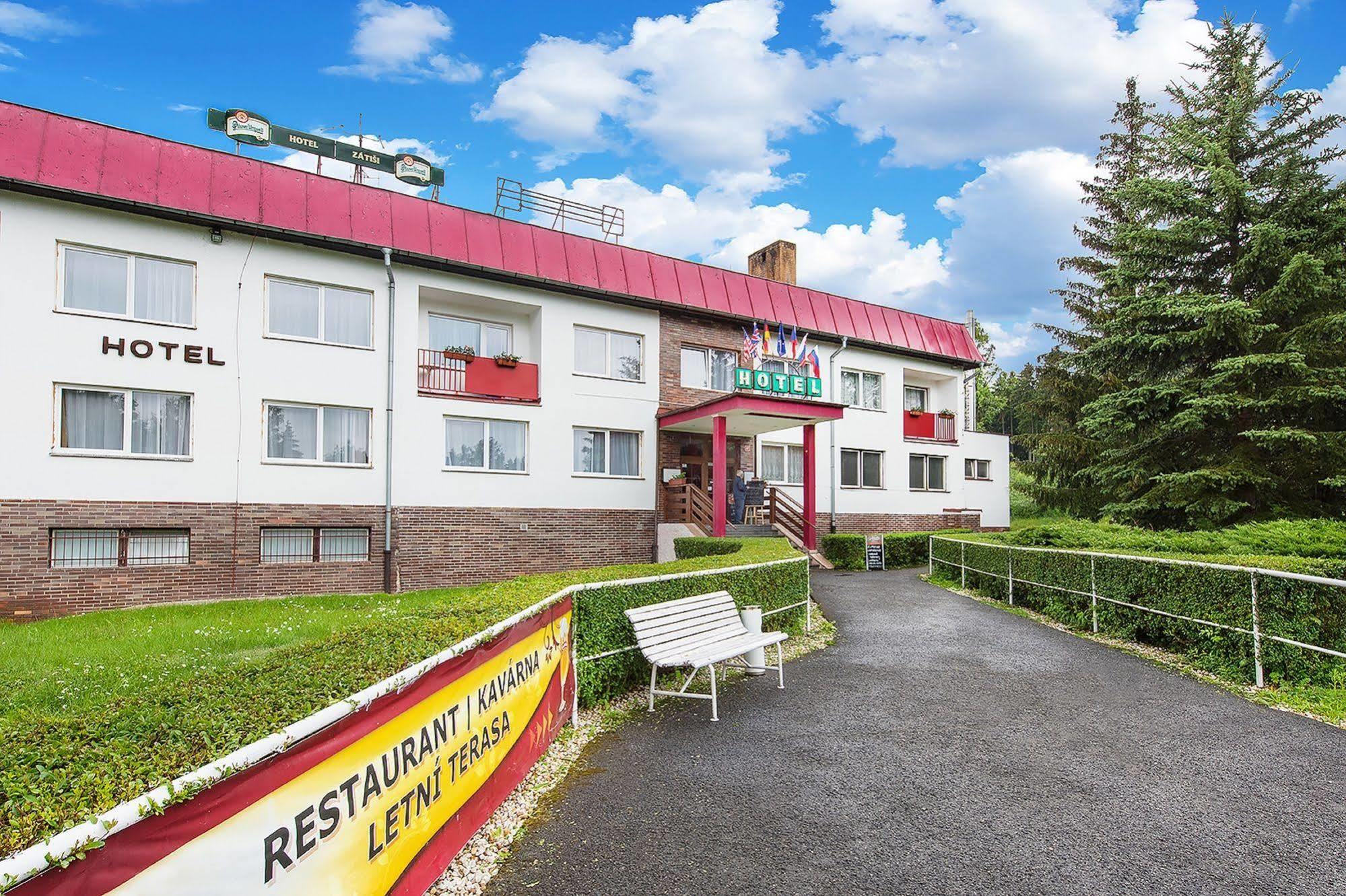 Hotel Zatisi Františkovy Lázně מראה חיצוני תמונה